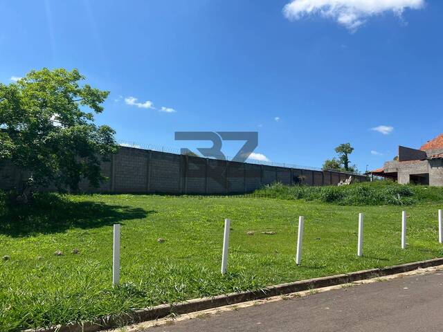 #694 - Área para Venda em Campinas - SP - 2