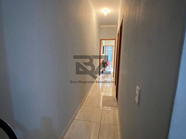 #1005 - Casa para Venda em Hortolândia - SP