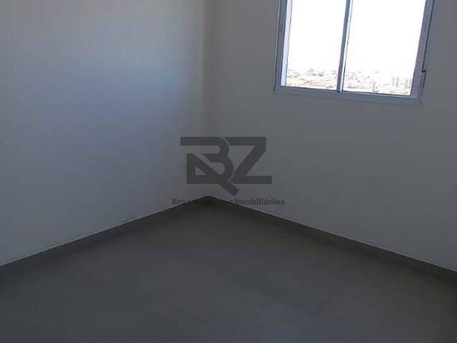 #1012 - Apartamento Pronto para Morar para Venda em Hortolândia - SP