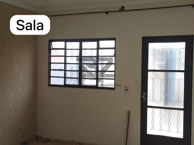 Casa para Venda em Campinas - 3
